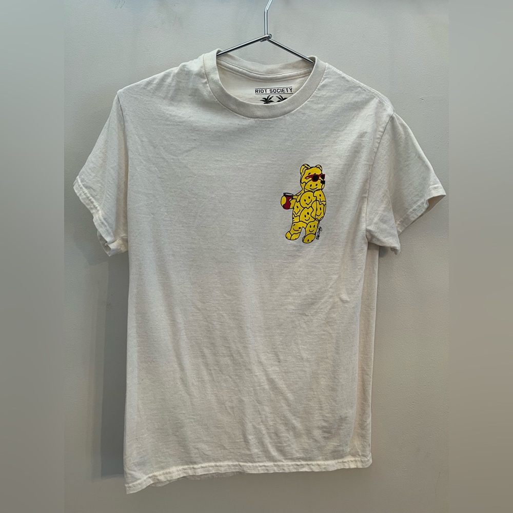 Riot Society Men’s Cream Short Sleeve T-Shirt with Yellow Graphic Bear Size S